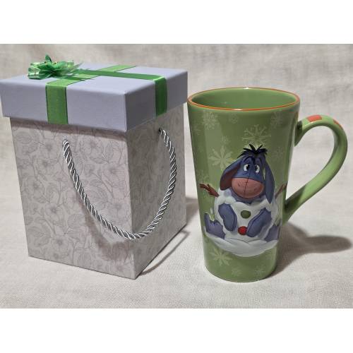 Disney Ijā ziemas krūze