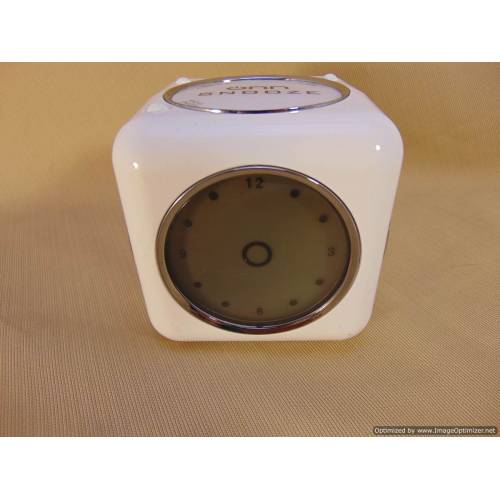 Modinātājpulkstenis radio