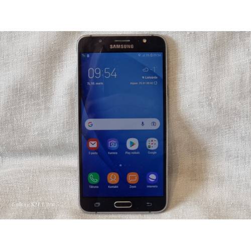Samsung Galaxy J7