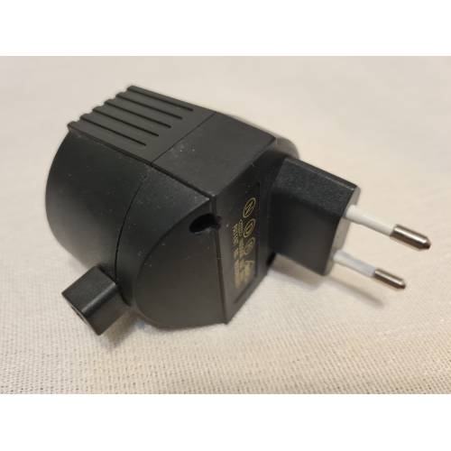 AC 12v adapters